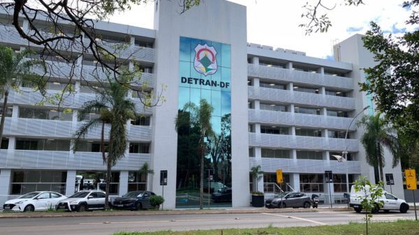 Detran-DF divulga balanço do primeiro ano da atual gestão